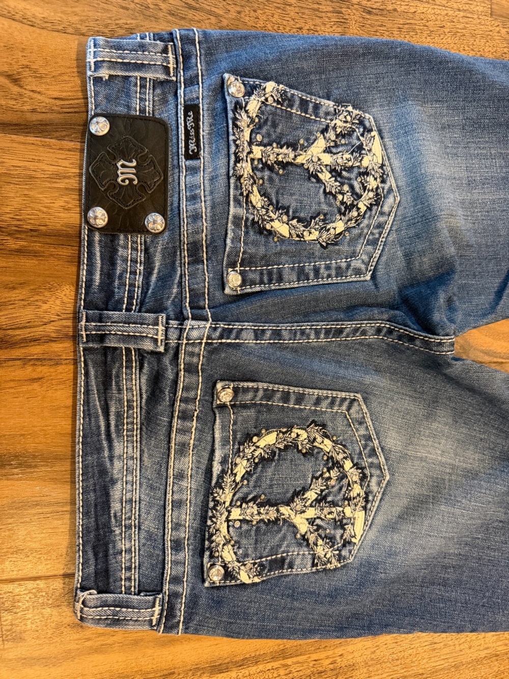 Miss Me Denim Bootcut Jeans with Embroidered Peace Sign Pocket - Picture 6 of 6